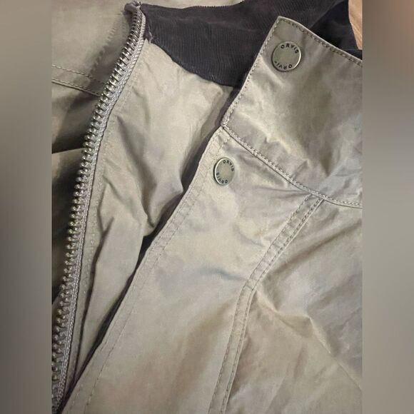 Orvis Men's Field Jacket in Tan with Brown Corduroy Trim size XL - Picture 8 of 13